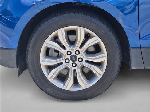 Used 2024 Ford Edge Titanium AWD/4WD image 14