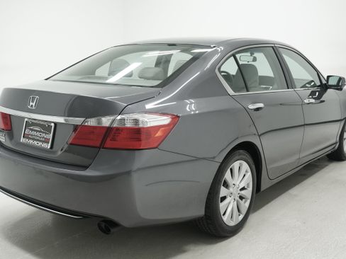 Used 2013 Honda Accord EX image 4