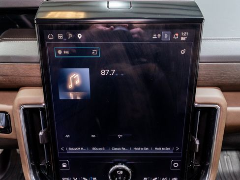 Used 2026 GMC Yukon Denali Ultimate w/ LPO, Floor Liner Package AWD/4WD image 22