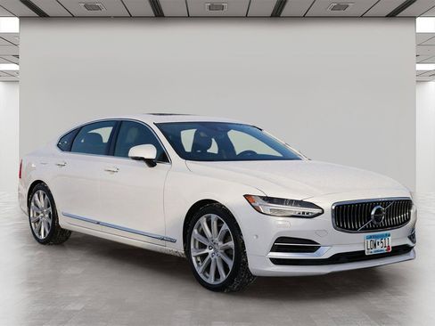 Used 2018 Volvo S90 T8 Inscription w/ Convenience Package image 1