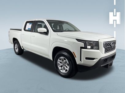 Used 2024 Nissan Frontier SV