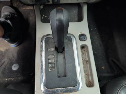 Used 2011 Ford Escape XLT w/ 203A Rapid Spec Order Code FWD image 39