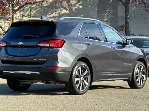 Used 2022 Chevrolet Equinox Premier image 4