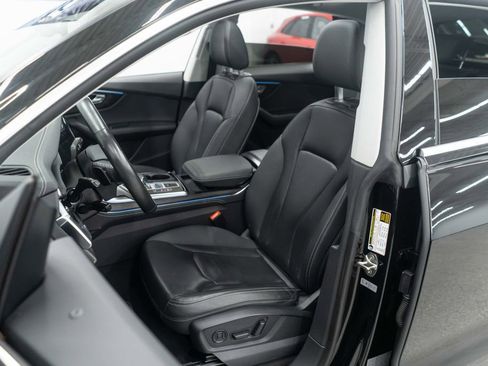 Used 2023 Audi Q8 Premium Plus w/ Premium Plus Package image 8
