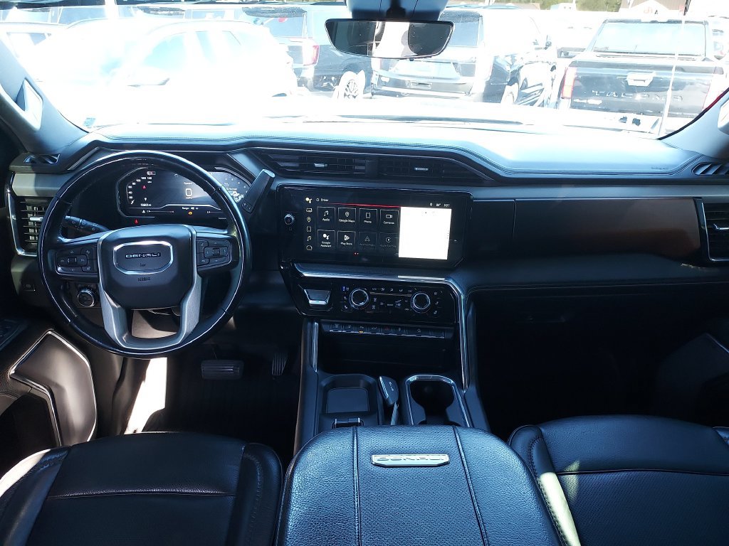 Used 2024 GMC Sierra 2500 Denali w/ Denali Reserve Package AWD/4WD image 15