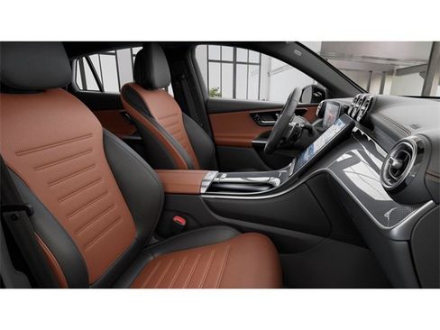 New 2026 Mercedes-Benz GLC 43 AMG 4MATIC Coupe image 4