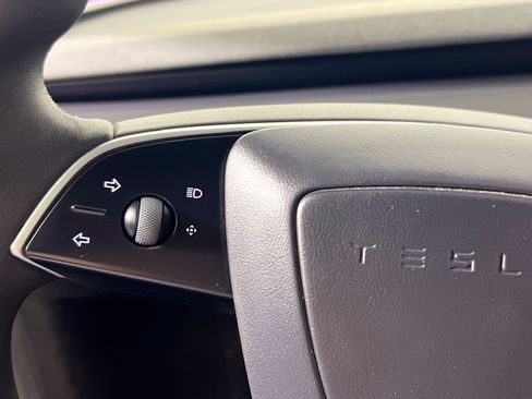 Used 2025 Tesla Model 3 Long Range RWD image 18