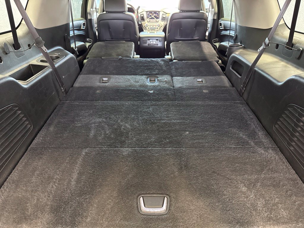 Used 2015 GMC Yukon XL Denali w/ Touring Package AWD/4WD image 31
