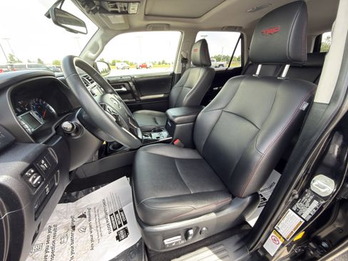 Used 2019 Toyota 4Runner TRD Pro AWD/4WD image 12