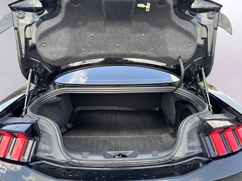 Used 2024 Ford Mustang GT Premium RWD image 28