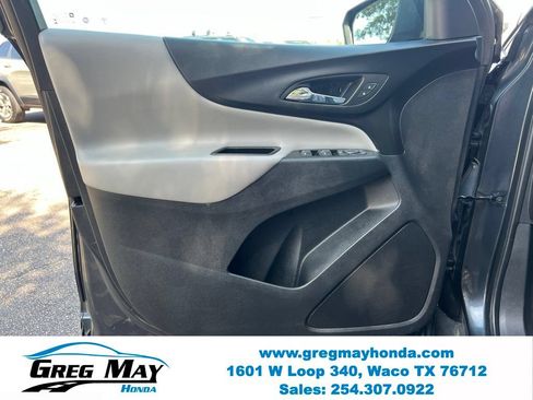 Used 2023 Chevrolet Equinox LT AWD/4WD image 22