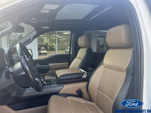Used 2023 Ford F150 Lariat w/ Trailer Tow Package AWD/4WD image 11