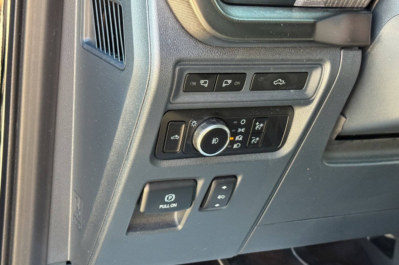 Used 2023 Ford F150 Platinum w/ Equipment Group 701A High AWD/4WD image 30