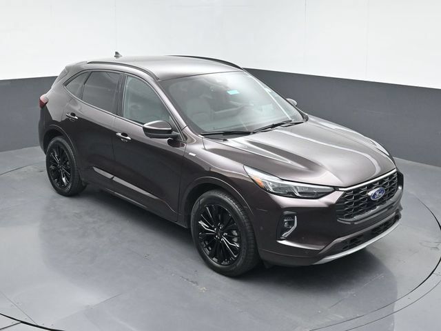 Certified 2023 Ford Escape ST-Line Elite w/ Premium Technology Package AWD/4WD image 40