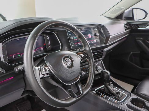 Used 2021 Volkswagen Jetta SEL image 23