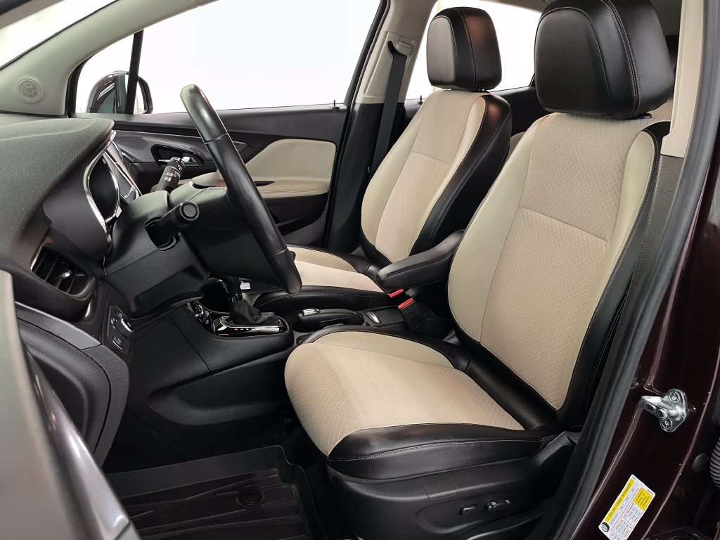 Certified 2018 Buick Encore Preferred FWD image 20