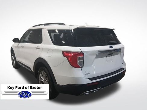 Used 2023 Ford Explorer XLT w/ Equipment Group 202A image 9