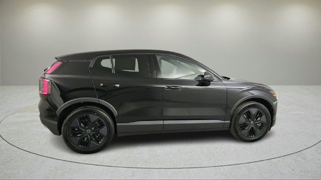 New 2026 Volvo EX30 Cross Country Ultra w/ Protection Package Premier AWD/4WD image 3