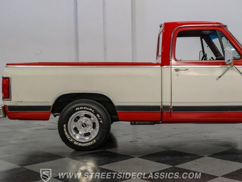 Used 1987 Dodge D/W Truck 150 image 28