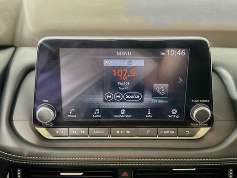 Used 2023 Nissan Rogue SL AWD/4WD image 12