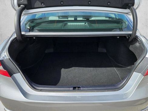 Used 2024 Toyota Camry SE FWD image 21