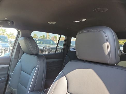 New 2026 Buick Enclave Preferred w/ Power Package image 18