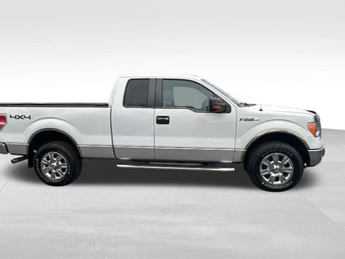 Used 2011 Ford F150 XLT w/ XLT Chrome Pkg image 31