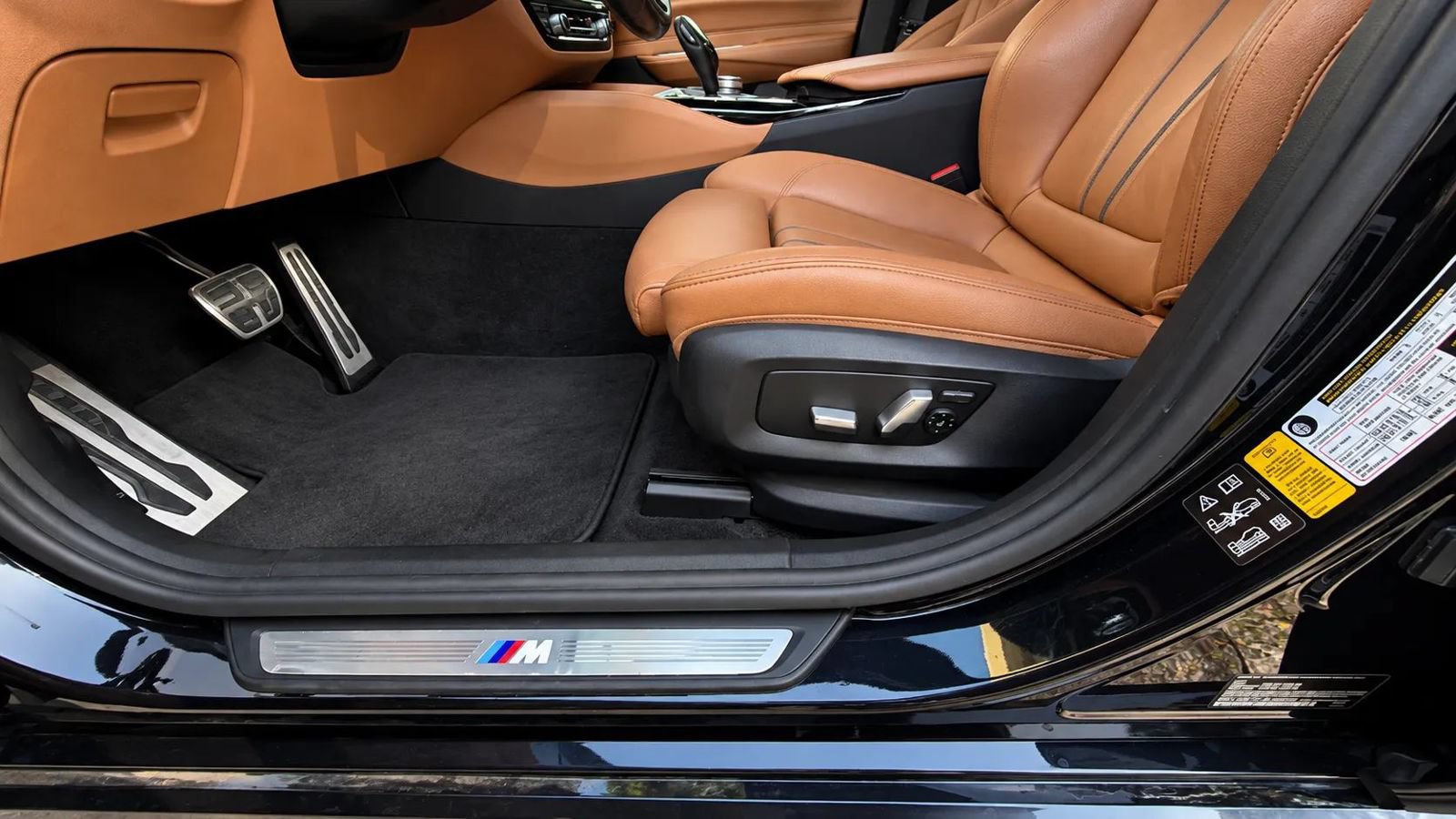 Used 2018 BMW 640i Gran Turismo xDrive AWD/4WD image 16