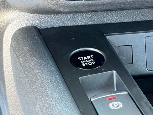New 2026 Nissan Kicks SV FWD image 22