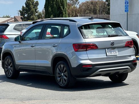Used 2023 Volkswagen Taos S FWD image 6