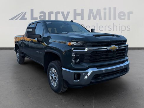 New 2026 Chevrolet Silverado 2500 LT w/ Safety Package image 7