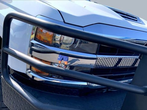 Used 2018 Chevrolet Silverado 2500 LT w/ LT Fleet Convenience Package AWD/4WD image 28