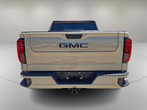Used 2022 GMC Sierra 1500 Elevation AWD/4WD image 9