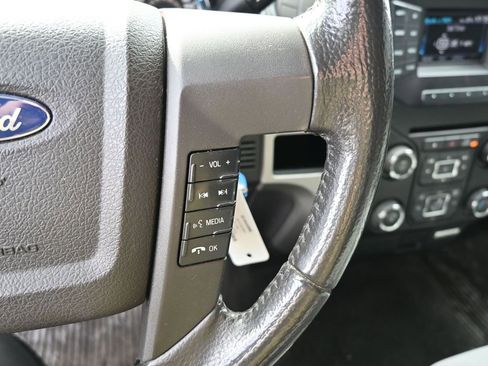 Used 2013 Ford F150 XLT w/ XLT Chrome Pkg image 19