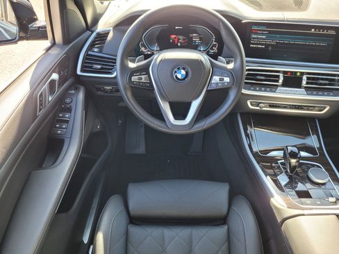 Used 2023 BMW X5 xDrive45e w/ Parking Assistance Package image 12