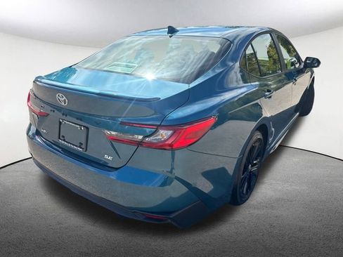 Certified 2025 Toyota Camry SE image 14