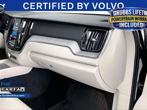 Certified 2024 Volvo XC60 B5 Ultimate w/ Protection Package Premier AWD/4WD image 19