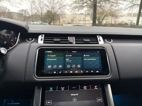 Used 2022 Land Rover Range Rover Sport HSE Silver Edition image 10