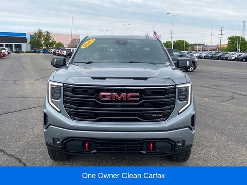 Used 2023 GMC Sierra 1500 AT4 w/ AT4 Preferred Package AWD/4WD image 2