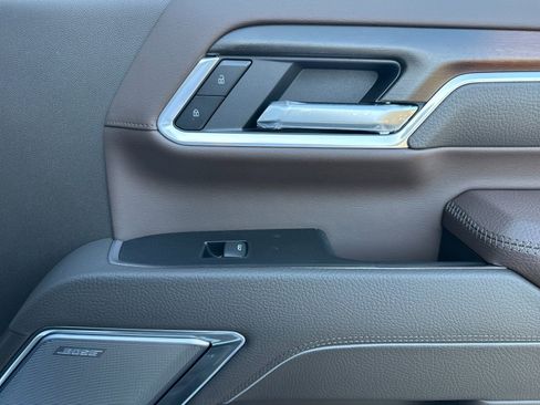 New 2026 GMC Sierra 2500 Denali w/ Denali Reserve Package image 18