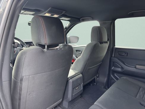 Used 2026 Nissan Frontier PRO-4X AWD/4WD image 17