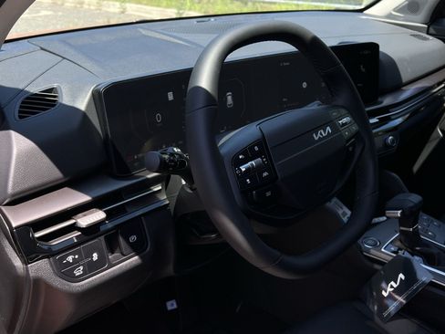 New 2026 Kia Sportage SX AWD/4WD image 21