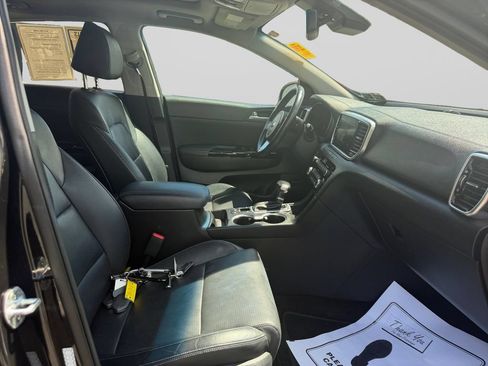 Used 2020 Kia Sportage EX w/ EX Technology Package AWD/4WD image 17