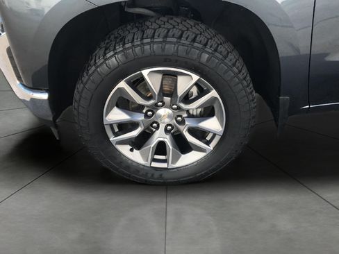 Used 2021 Chevrolet Silverado 1500 LT w/ All Star Edition Plus AWD/4WD image 3