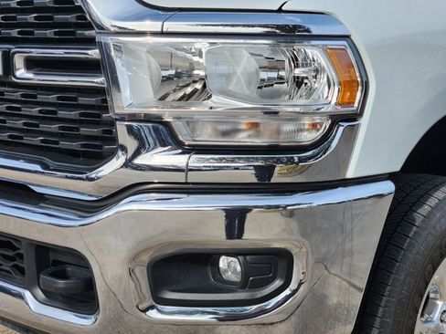 Used 2024 RAM 3500 Big Horn image 8