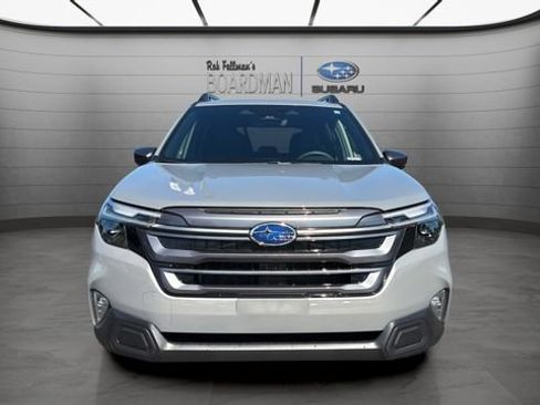 Used 2025 Subaru Forester Limited w/ Popular Package #1 AWD/4WD image 12