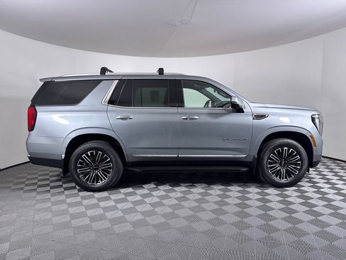 Used 2025 GMC Yukon Elevation w/ LPO, Get Active Package image 14