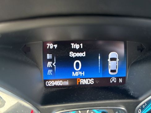Used 2018 Ford Escape SEL image 10