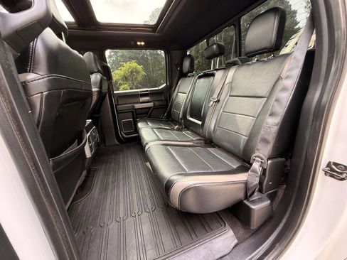 Used 2018 Ford F150 Raptor w/ Equipment Group 802A Luxury AWD/4WD image 31