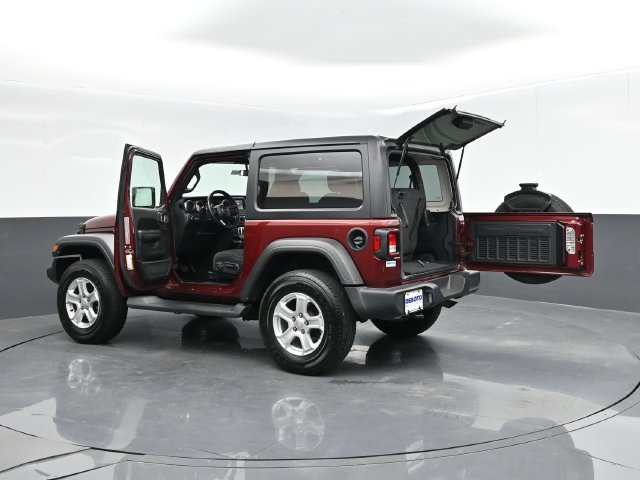 Used 2021 Jeep Wrangler Sport AWD/4WD image 59